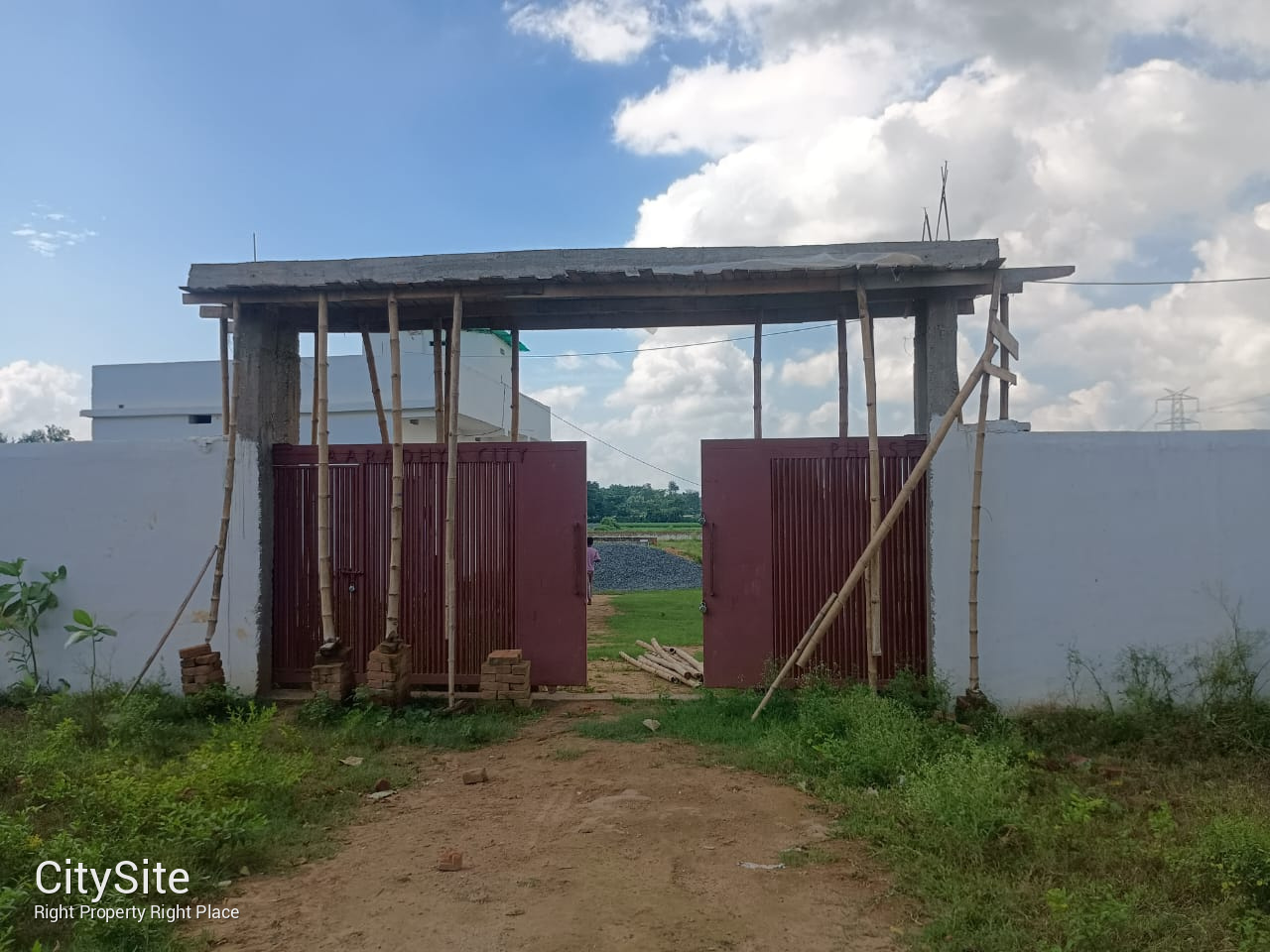 Bihta plot on highway